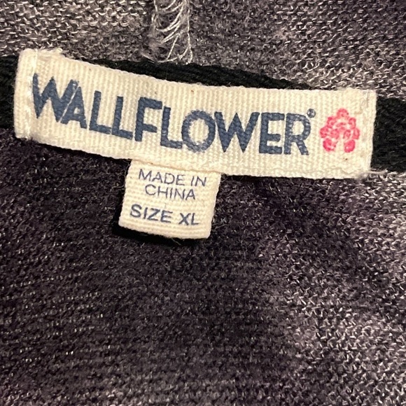 Vintage Wallflower pullover hoodie lightweight long sleeved sweater Size XL - Picture 4 of 9